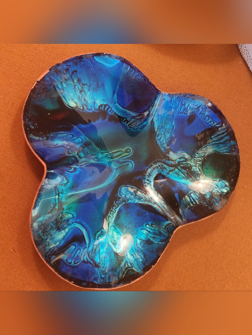 60's GOAT SKIN Enamel Blues Abstract Resin Home Decor Wall MEXICO CLOVER Hang 8"